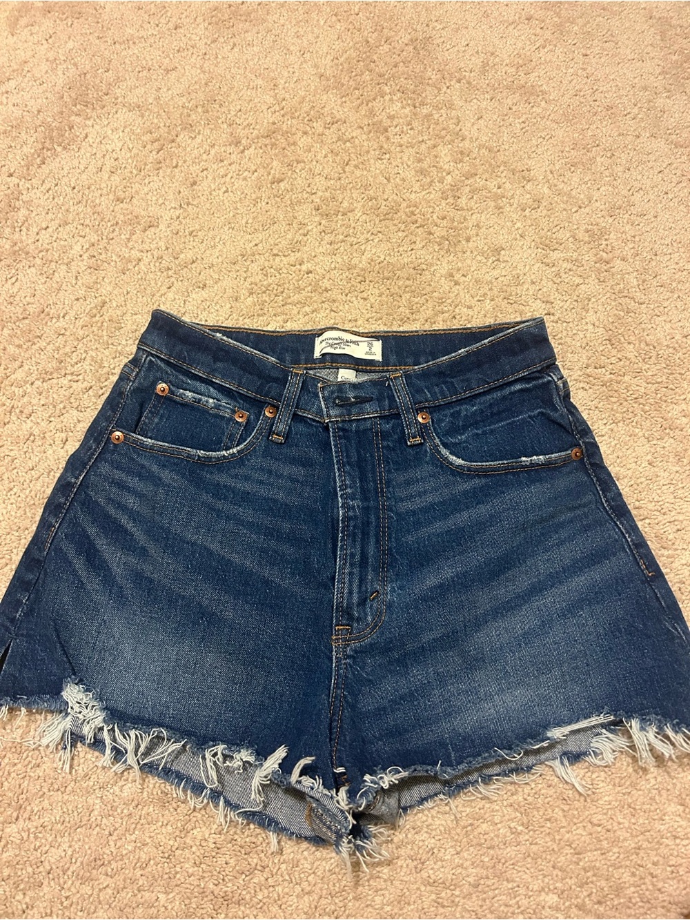 Abercrombie&Fitch high rise shorts